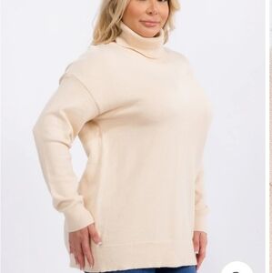 Cream Turtleneck Sweater XL